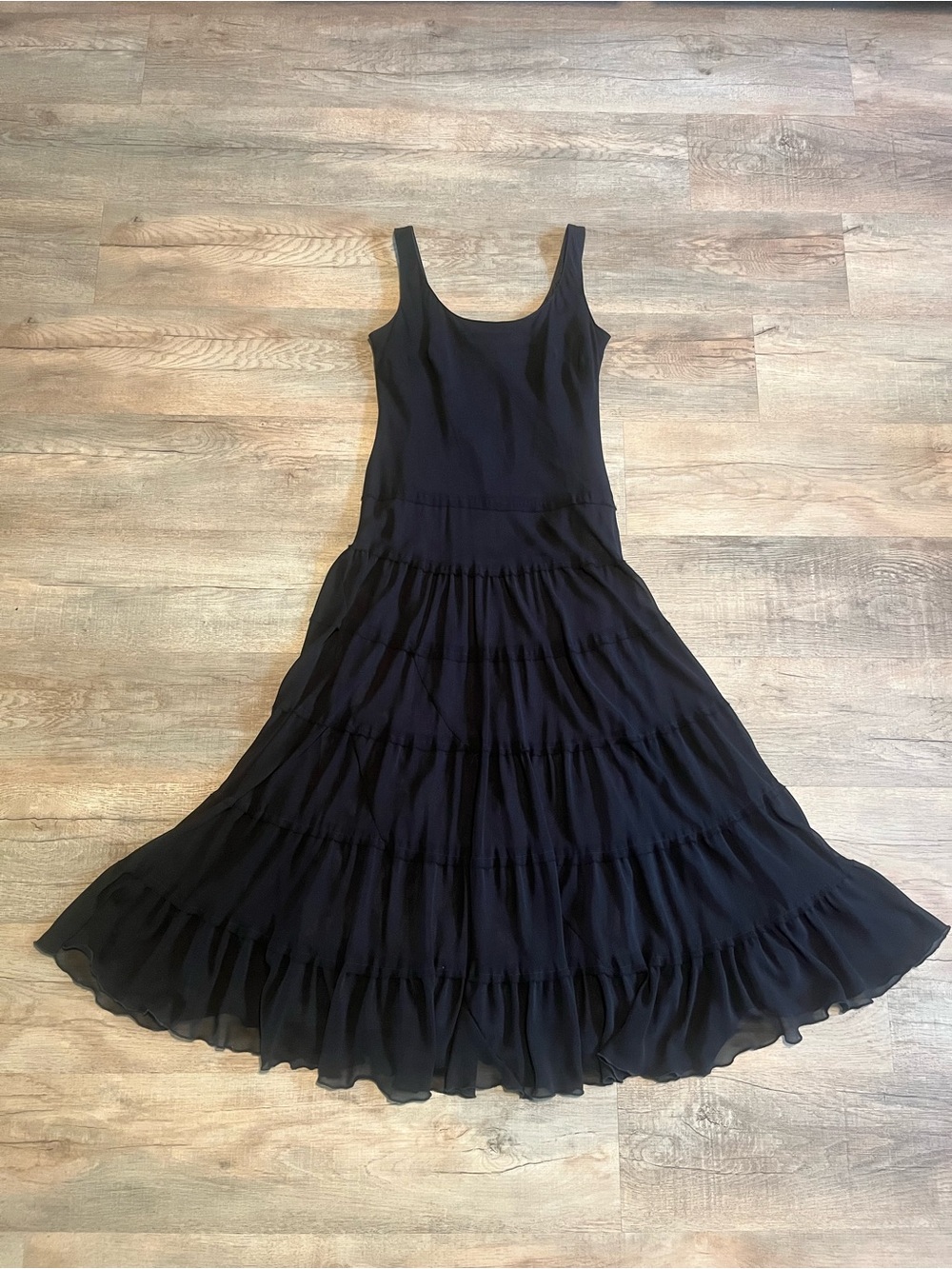 Evan Picone Black Tiered Scoop-Neck Maxi Dress